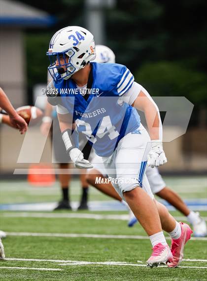 Thumbnail 1 in JV: Simon Kenton @ Covington Catholic photogallery.