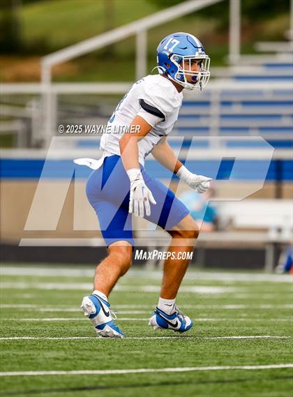 Thumbnail 3 in JV: Simon Kenton @ Covington Catholic photogallery.