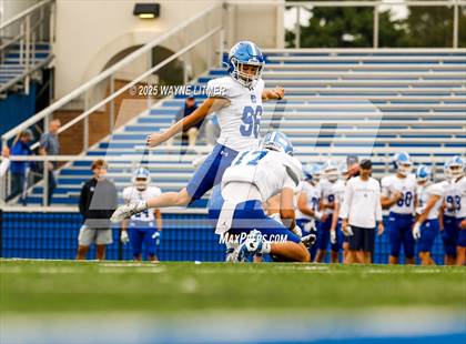 Thumbnail 3 in JV: Simon Kenton @ Covington Catholic photogallery.