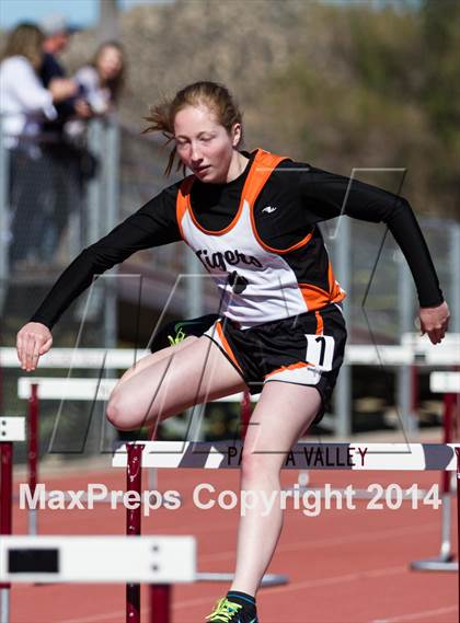 Thumbnail 3 in Wildcat Relays Girls photogallery.