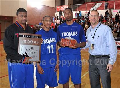 Thumbnail 3 in Lutheran vs. Windward (CIF SS D5A Final) photogallery.