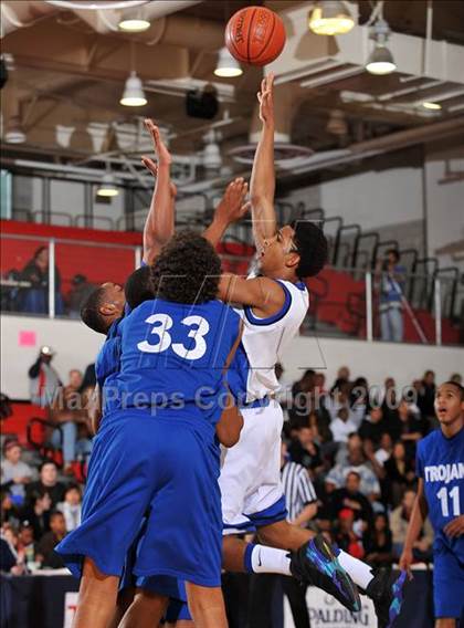 Thumbnail 3 in Lutheran vs. Windward (CIF SS D5A Final) photogallery.