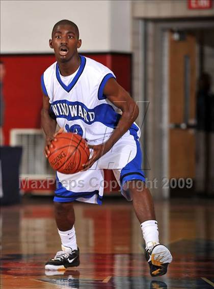 Thumbnail 3 in Lutheran vs. Windward (CIF SS D5A Final) photogallery.