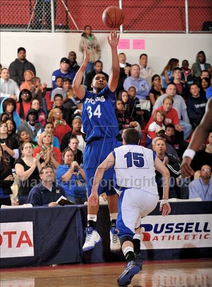 Thumbnail 1 in Lutheran vs. Windward (CIF SS D5A Final) photogallery.