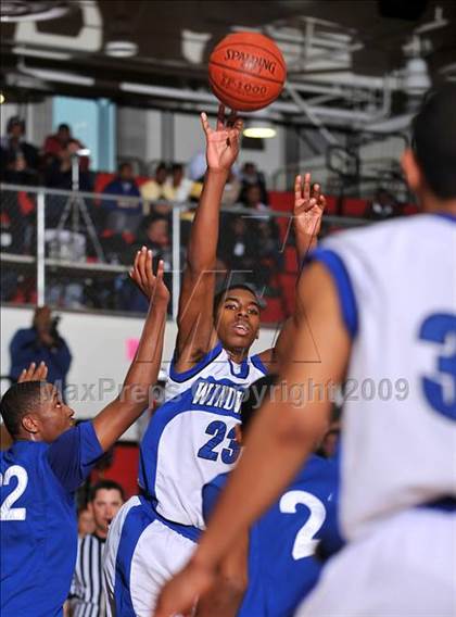 Thumbnail 3 in Lutheran vs. Windward (CIF SS D5A Final) photogallery.