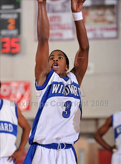 Thumbnail 1 in Lutheran vs. Windward (CIF SS D5A Final) photogallery.