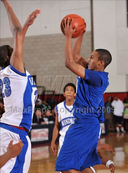 Thumbnail 3 in Lutheran vs. Windward (CIF SS D5A Final) photogallery.