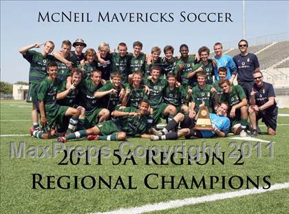 Thumbnail 1 in McNeil vs Tomball (5A Region II Final) photogallery.