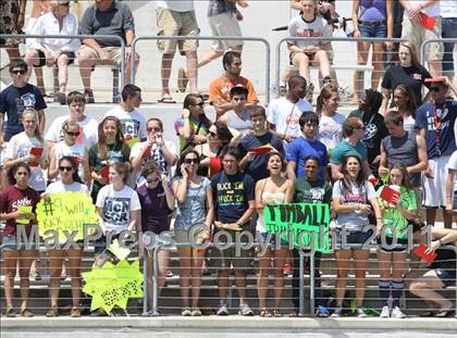 Thumbnail 1 in McNeil vs Tomball (5A Region II Final) photogallery.
