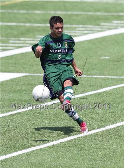 Thumbnail 1 in McNeil vs Tomball (5A Region II Final) photogallery.