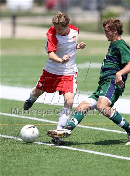 Thumbnail 2 in McNeil vs Tomball (5A Region II Final) photogallery.