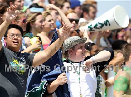 Thumbnail 2 in McNeil vs Tomball (5A Region II Final) photogallery.