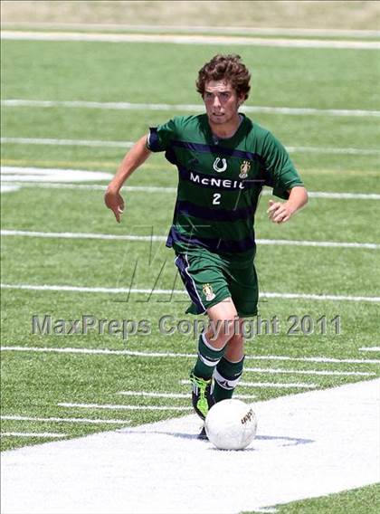 Thumbnail 1 in McNeil vs Tomball (5A Region II Final) photogallery.
