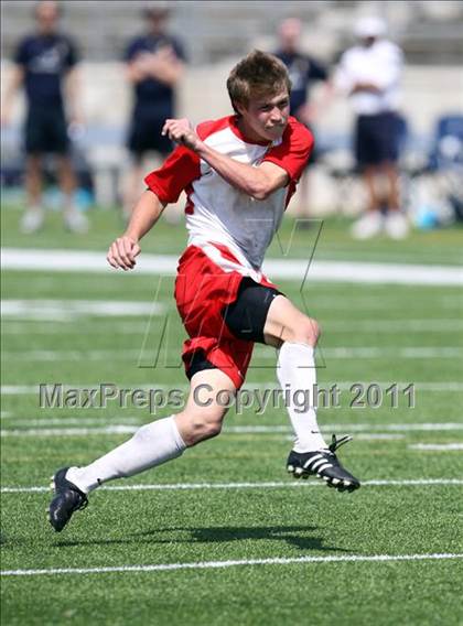 Thumbnail 2 in McNeil vs Tomball (5A Region II Final) photogallery.