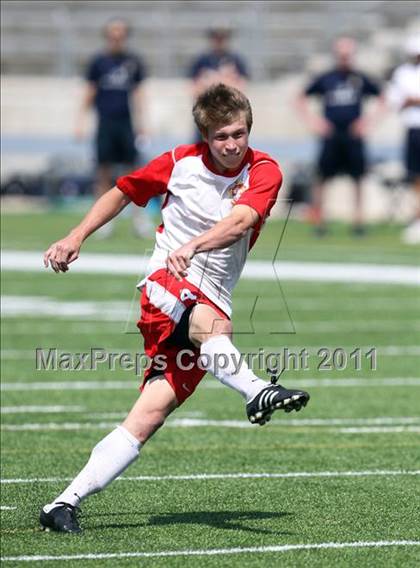 Thumbnail 1 in McNeil vs Tomball (5A Region II Final) photogallery.