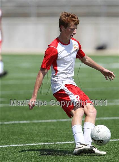 Thumbnail 3 in McNeil vs Tomball (5A Region II Final) photogallery.