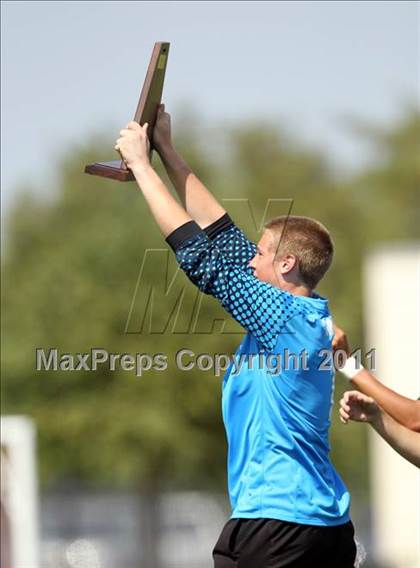 Thumbnail 2 in McNeil vs Tomball (5A Region II Final) photogallery.