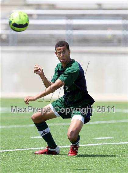 Thumbnail 2 in McNeil vs Tomball (5A Region II Final) photogallery.