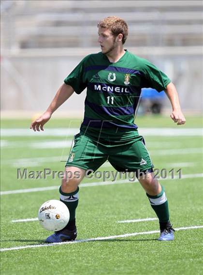 Thumbnail 1 in McNeil vs Tomball (5A Region II Final) photogallery.