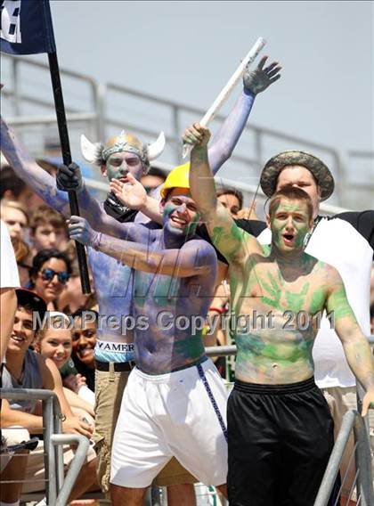 Thumbnail 3 in McNeil vs Tomball (5A Region II Final) photogallery.