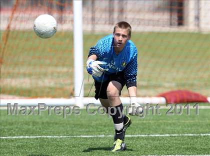 Thumbnail 2 in McNeil vs Tomball (5A Region II Final) photogallery.