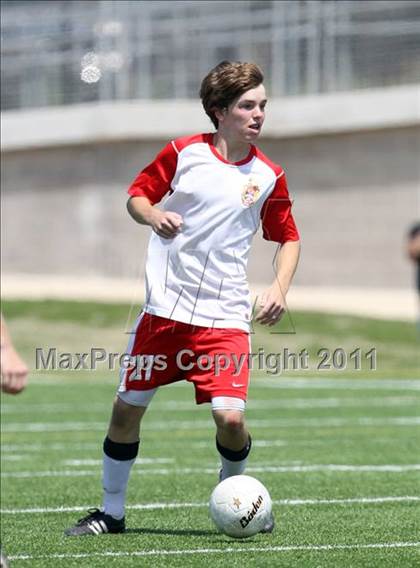 Thumbnail 2 in McNeil vs Tomball (5A Region II Final) photogallery.