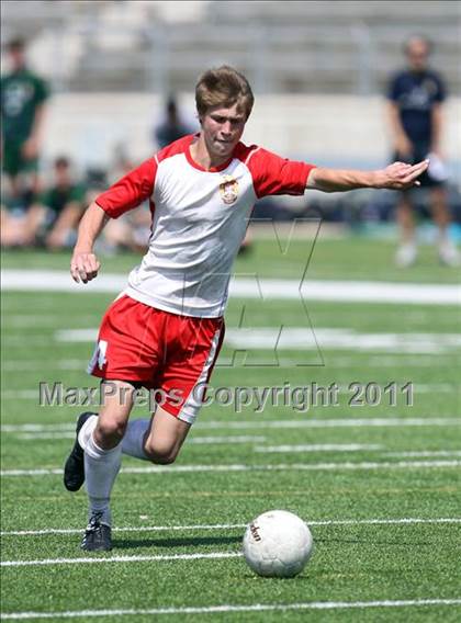 Thumbnail 1 in McNeil vs Tomball (5A Region II Final) photogallery.