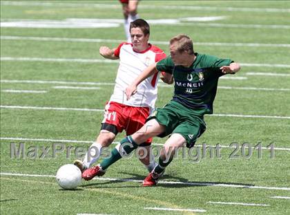 Thumbnail 3 in McNeil vs Tomball (5A Region II Final) photogallery.