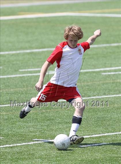 Thumbnail 1 in McNeil vs Tomball (5A Region II Final) photogallery.