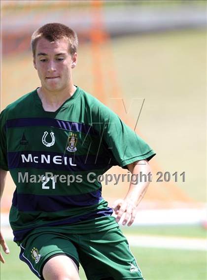 Thumbnail 3 in McNeil vs Tomball (5A Region II Final) photogallery.
