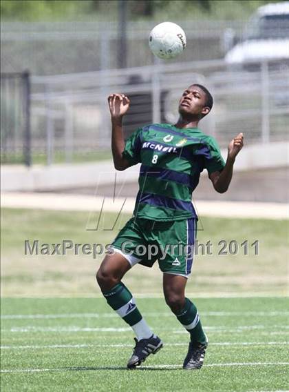 Thumbnail 2 in McNeil vs Tomball (5A Region II Final) photogallery.