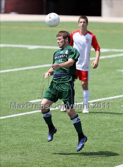 Thumbnail 1 in McNeil vs Tomball (5A Region II Final) photogallery.