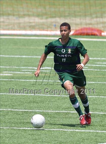Thumbnail 1 in McNeil vs Tomball (5A Region II Final) photogallery.