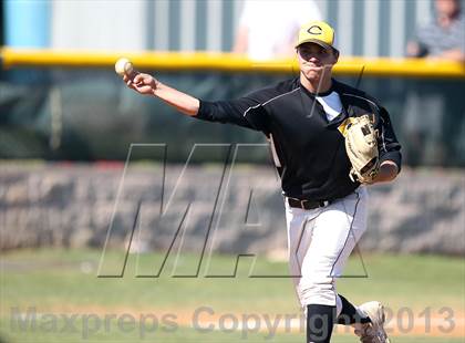 Thumbnail 1 in Crandall vs Athens (UIL 3A Area Playoff Game 3) photogallery.
