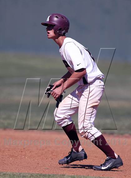 Thumbnail 2 in Crandall vs Athens (UIL 3A Area Playoff Game 3) photogallery.