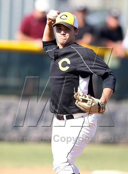 Thumbnail 3 in Crandall vs Athens (UIL 3A Area Playoff Game 3) photogallery.