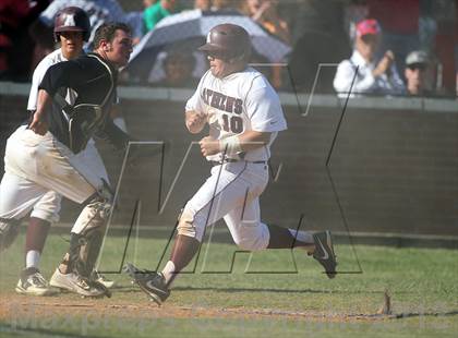 Thumbnail 3 in Crandall vs Athens (UIL 3A Area Playoff Game 3) photogallery.