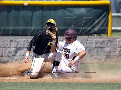 Thumbnail 3 in Crandall vs Athens (UIL 3A Area Playoff Game 3) photogallery.