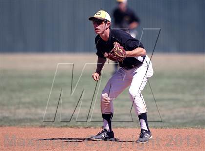 Thumbnail 2 in Crandall vs Athens (UIL 3A Area Playoff Game 3) photogallery.
