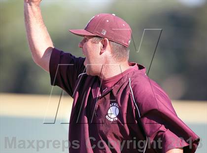 Thumbnail 1 in Crandall vs Athens (UIL 3A Area Playoff Game 3) photogallery.