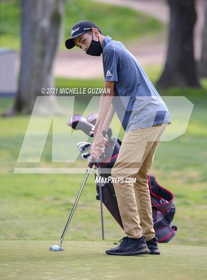 Thumbnail 2 in River Oaks Boys Golf Meet photogallery.