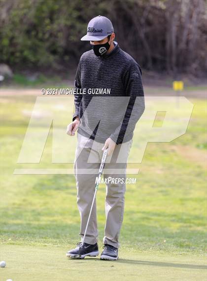 Thumbnail 3 in River Oaks Boys Golf Meet photogallery.
