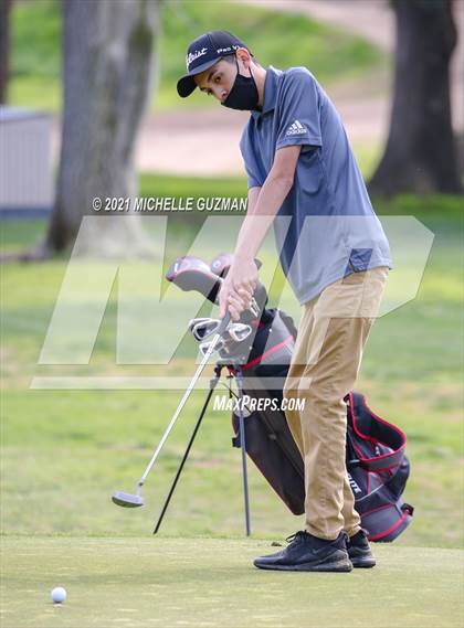 Thumbnail 2 in River Oaks Boys Golf Meet photogallery.