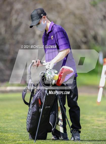 Thumbnail 2 in River Oaks Boys Golf Meet photogallery.