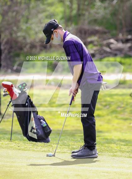 Thumbnail 3 in River Oaks Boys Golf Meet photogallery.