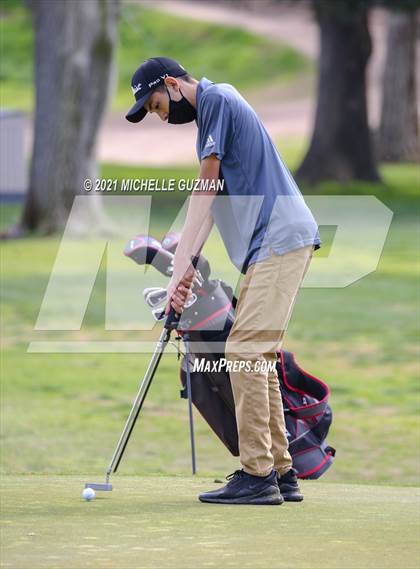 Thumbnail 3 in River Oaks Boys Golf Meet photogallery.