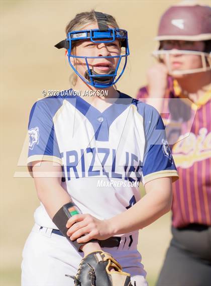 Thumbnail 2 in Spring Valley vs Pahrump Valley (Sherm Bennett Memorial Tournament) photogallery.