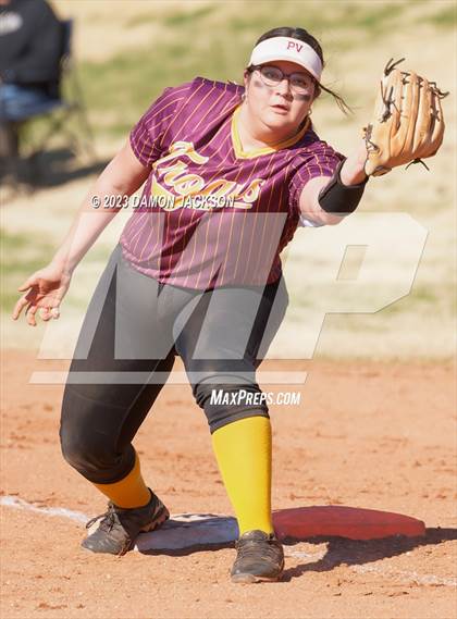 Thumbnail 2 in Spring Valley vs Pahrump Valley (Sherm Bennett Memorial Tournament) photogallery.