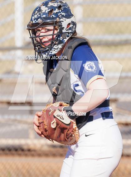 Thumbnail 2 in Spring Valley vs Pahrump Valley (Sherm Bennett Memorial Tournament) photogallery.