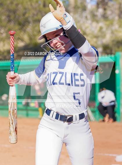 Thumbnail 2 in Spring Valley vs Pahrump Valley (Sherm Bennett Memorial Tournament) photogallery.